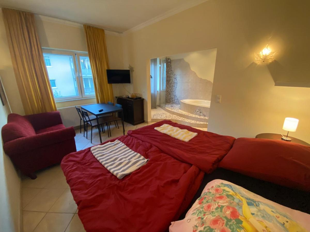 Studio 46 Qm In Domnaehe Colonia Exterior foto